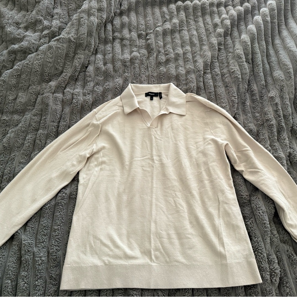 Theory Cream Long Sleeve Sweater
